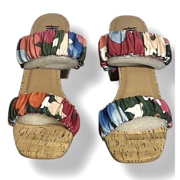 Corkys Tropic Like It's Hot Heels Multicolor Ruffle Strap Block Heel Sz 9 - Picture 2 of 10